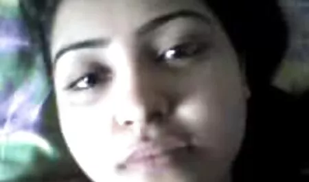Mujer desnuda sus videos swinger colombianos piernas