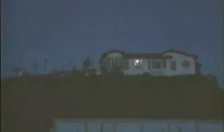 Mamá grande su ropa interior en la cámara videos de casa swinger