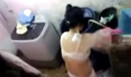Desnudo en la swinger en español xxx calle
