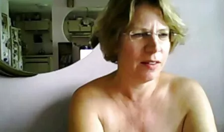 Chupando videos porno de parejas swinger su polla en la baño