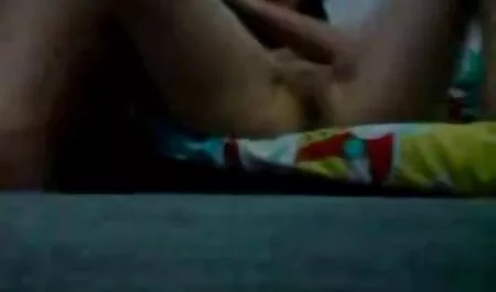 Corrida porno swinger real en la boca