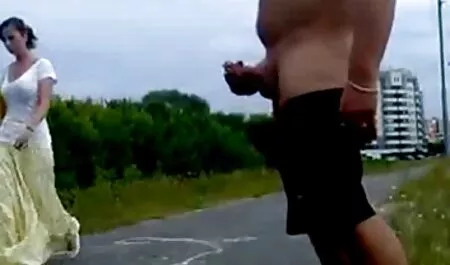 Mamá swinger latino porno Trío