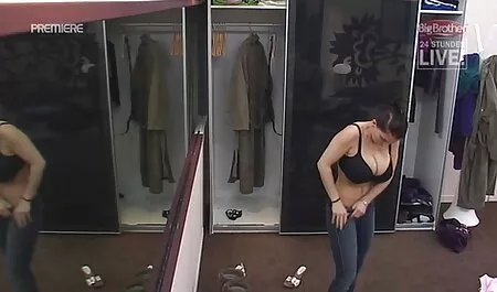 Ébano lucha con chicas blancas de porno swinger casero Miami, India