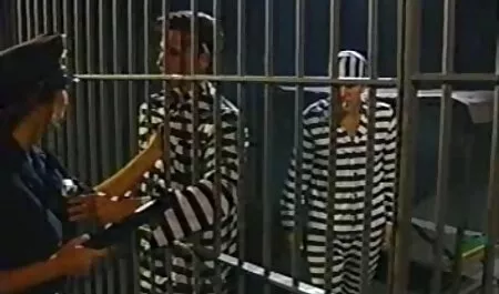 Dos mujeres con videos de maduras swinger un hombre