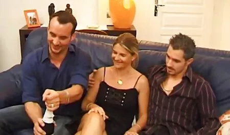El doctor, una serviporno swinger chica pelirroja.